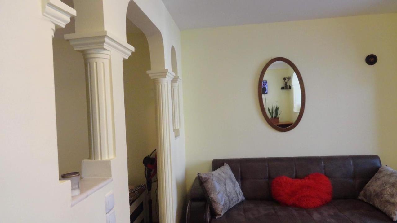 شقة House At Ortachala تبليسي المظهر الخارجي الصورة