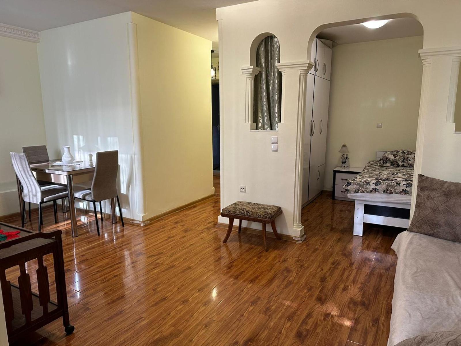 شقة House At Ortachala تبليسي المظهر الخارجي الصورة