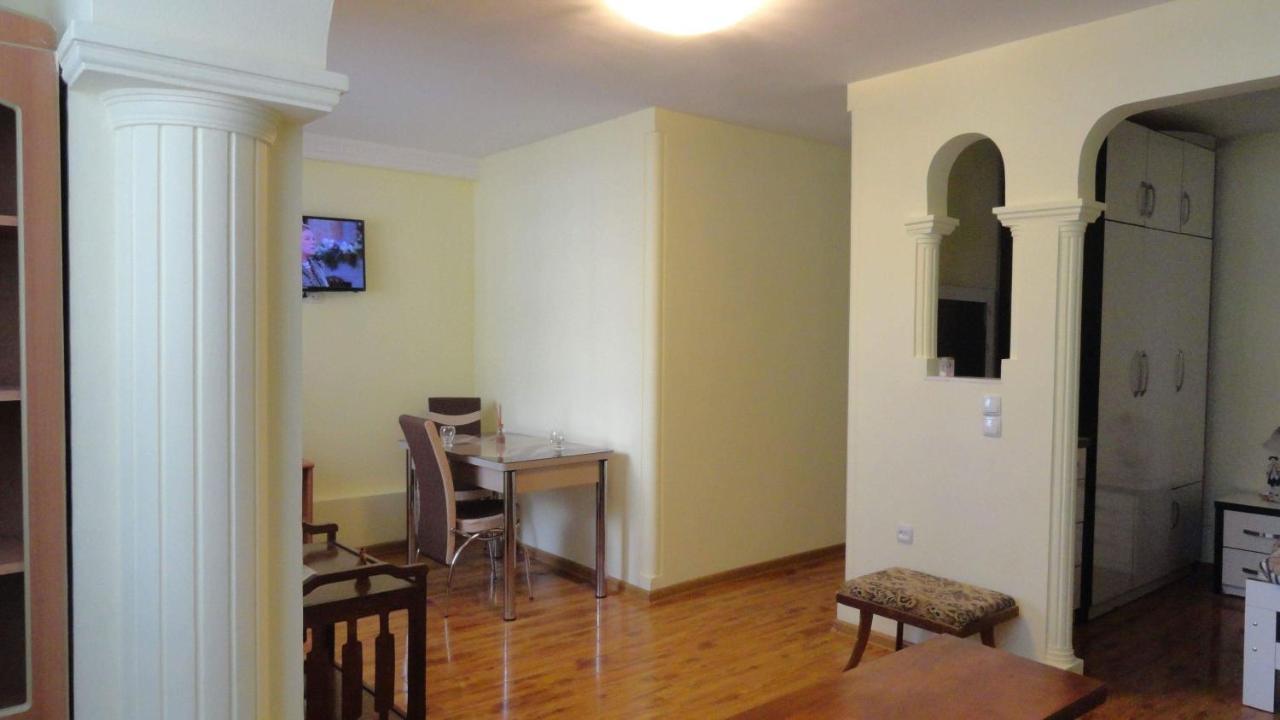 شقة House At Ortachala تبليسي المظهر الخارجي الصورة